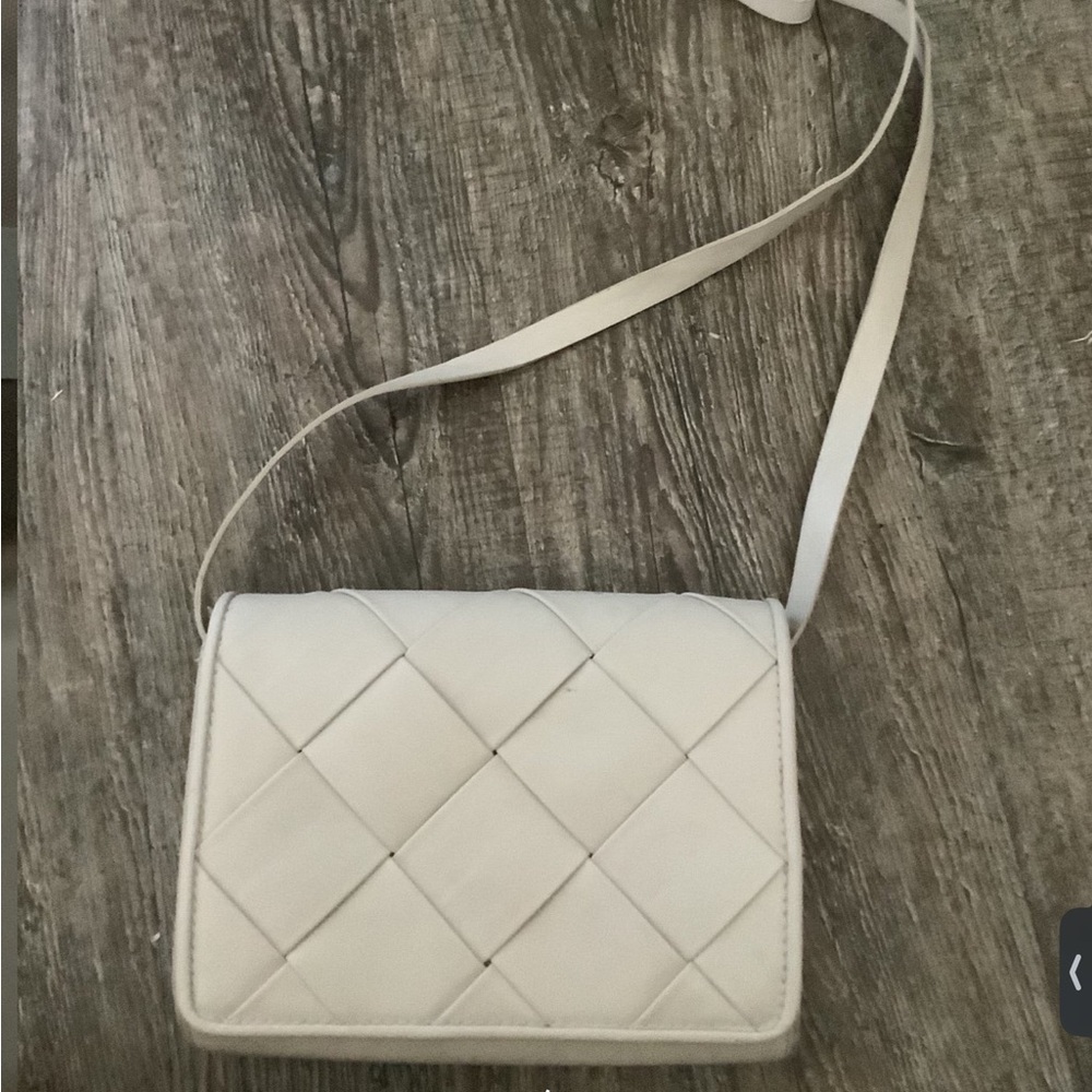 Crossbody bag